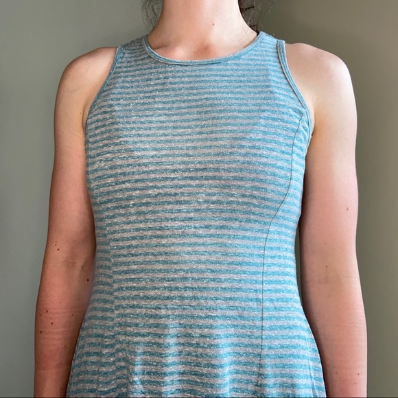 Summer dress - Picture 4 of 7